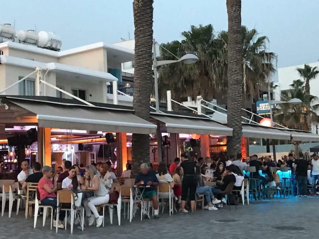 Mare Monte Seaview Boutique Apartment Пафос Екстериор снимка